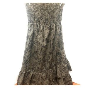 Old Navy olive green strapless maternity dress